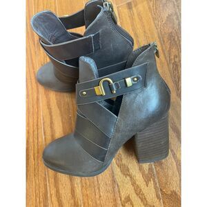 ISOLA Women's Brown Leather Boots Size 7 Block Heel Booties BNW/out Box